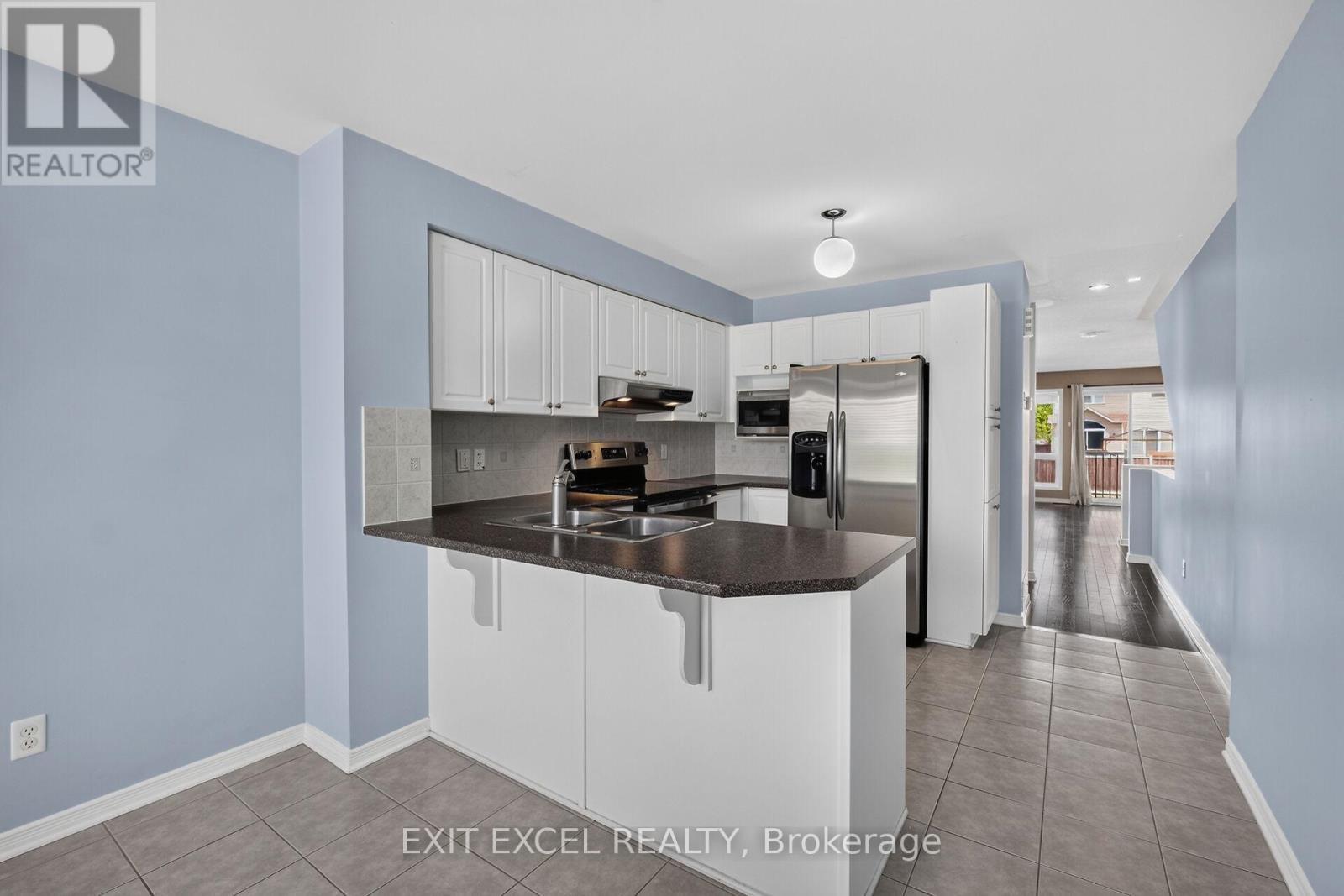 1 - 532 Lakeridge Drive Property Photo 7