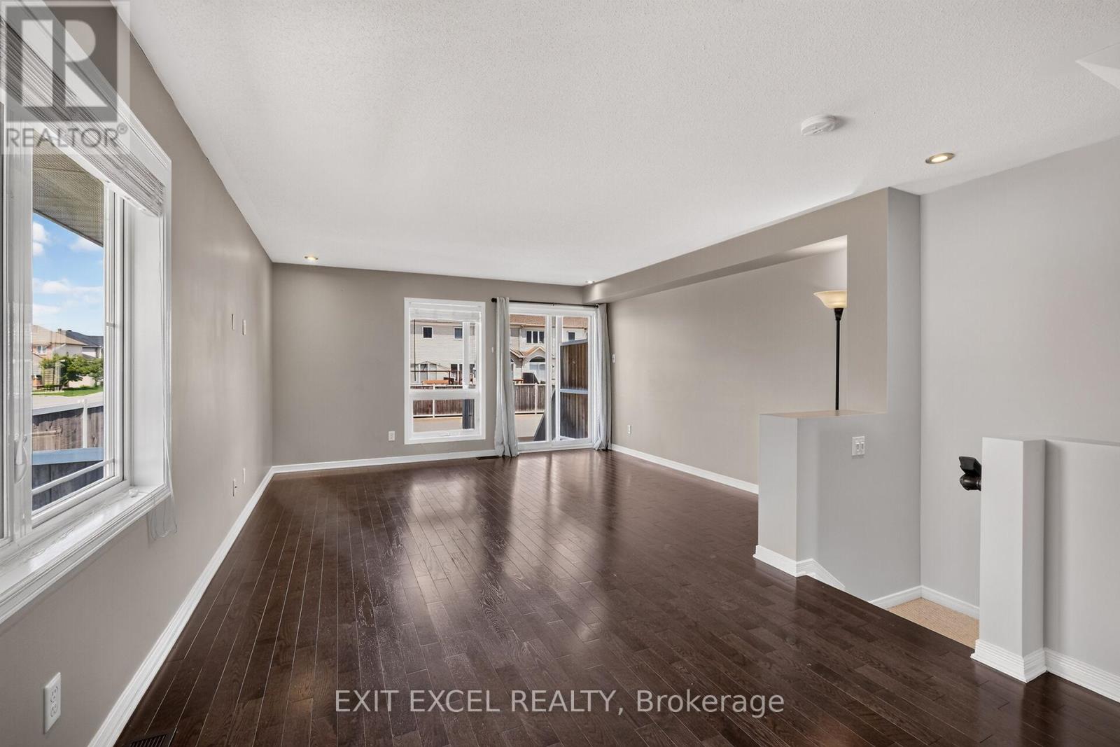 1 - 532 Lakeridge Drive Property Photo 13
