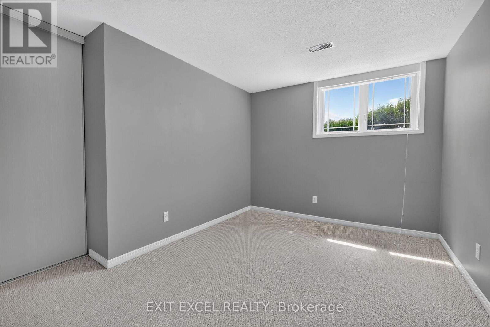 1 - 532 Lakeridge Drive Property Photo 22