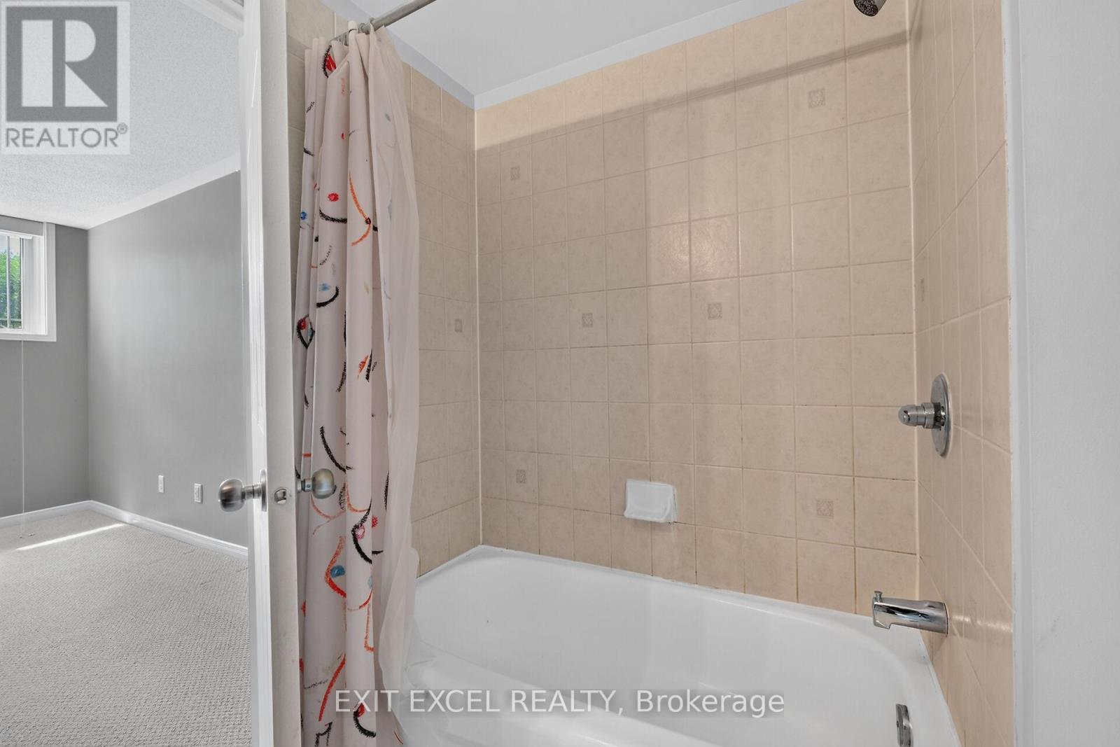 1 - 532 Lakeridge Drive Property Photo 26