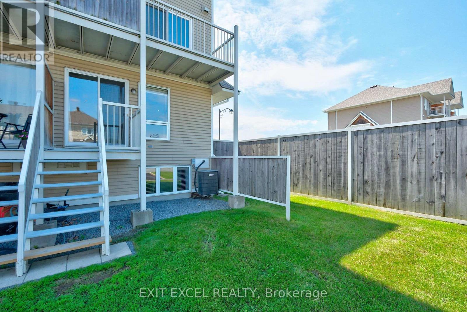 1 - 532 Lakeridge Drive Property Photo 32