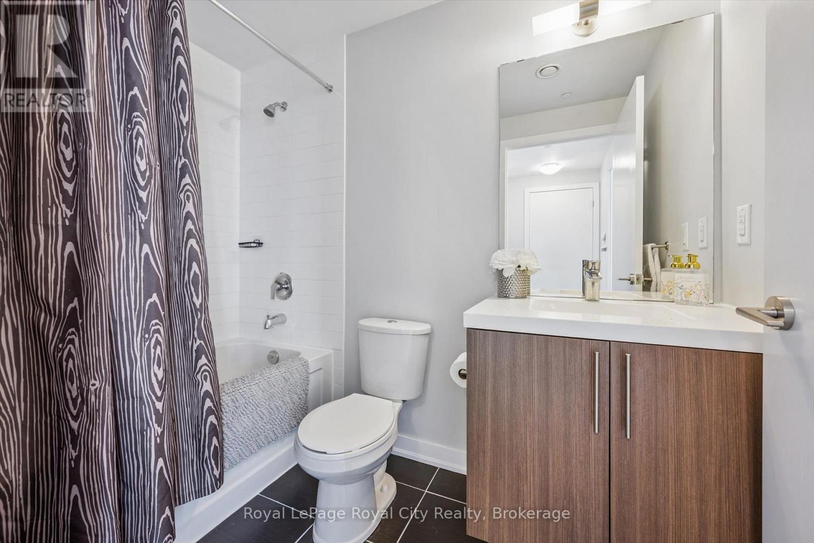 1204 - 85 Duke Street W Property Photo 23