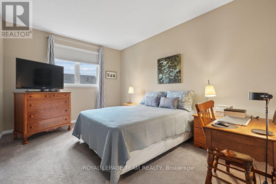253 Edey Street Property Photo 16