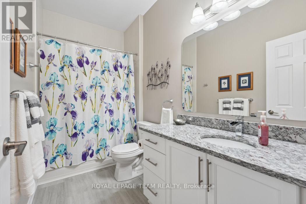253 Edey Street Property Photo 25