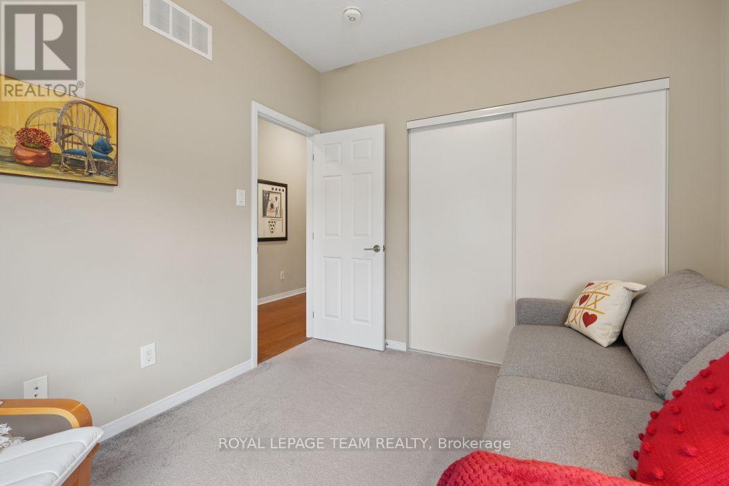 253 Edey Street Property Photo 27