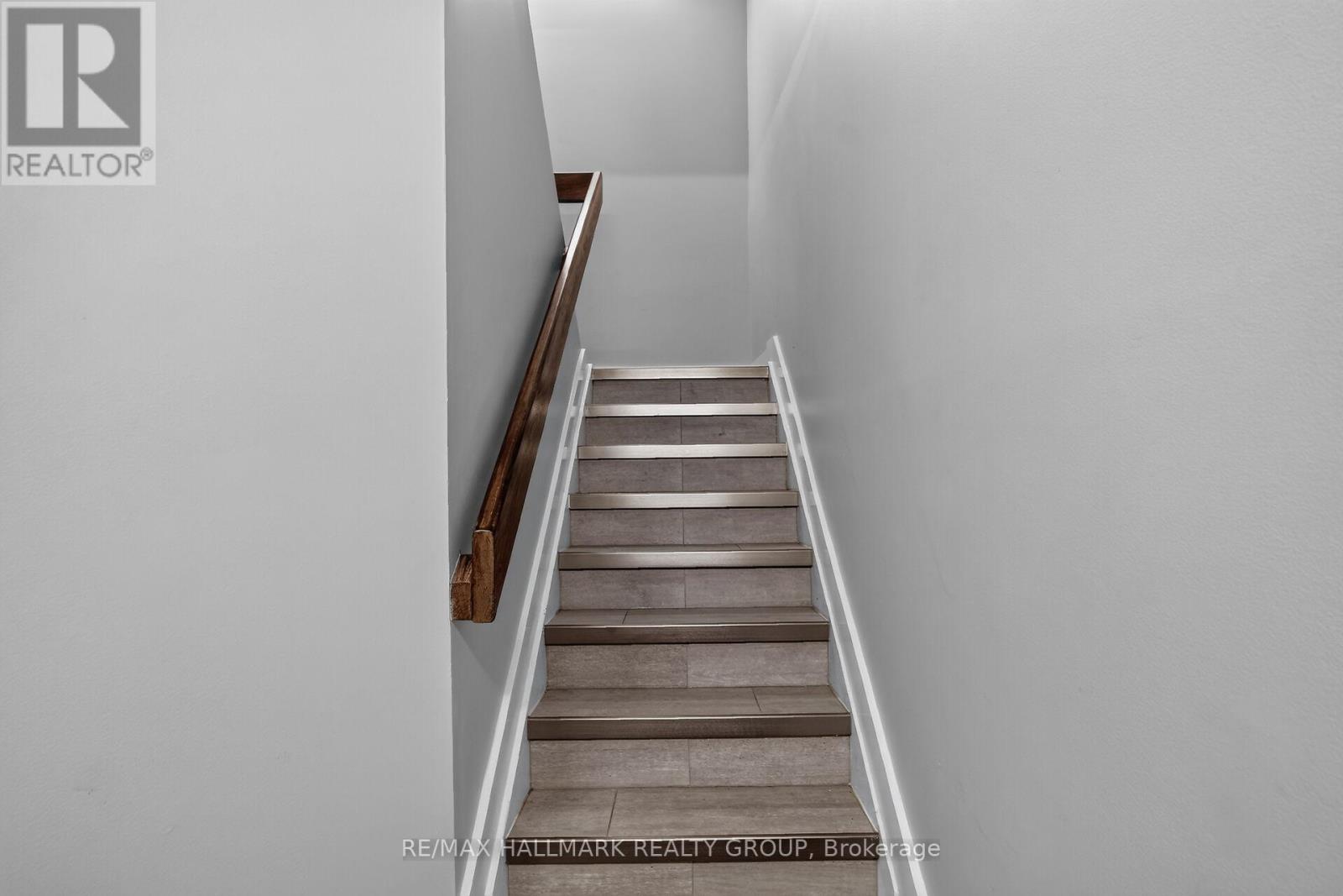 301 - 117 Murray Street Property Photo 5