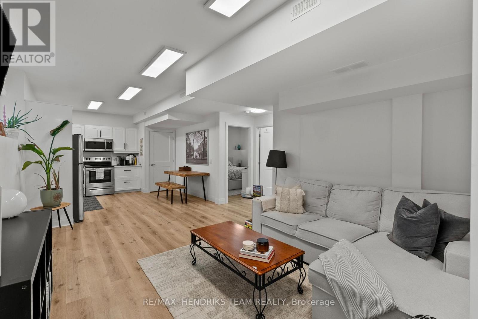 24 Prospect Avenue Property Photo 30
