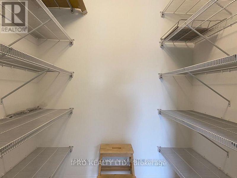 24 - 135 Hardcastle Drive Property Photo 8