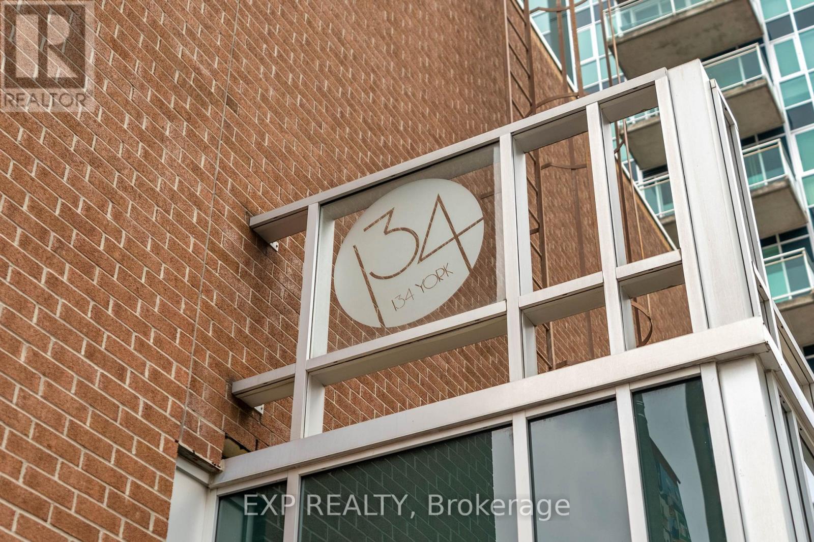 502 - 134 York Street Property Photo 2