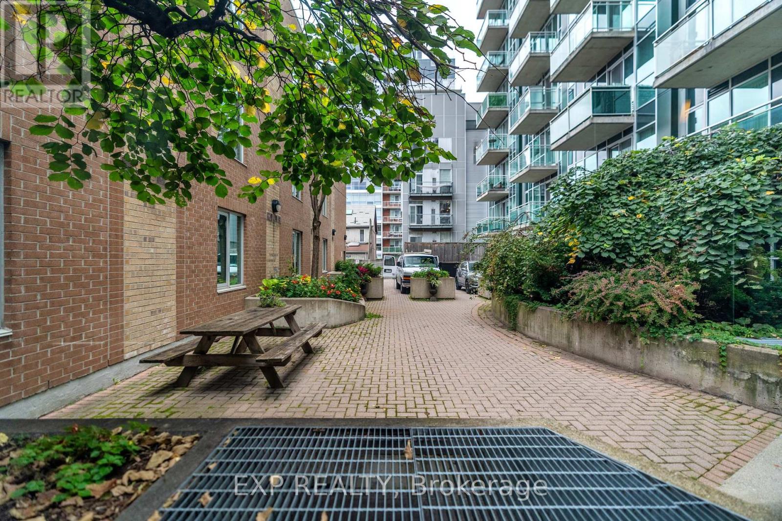 502 - 134 York Street Property Photo 24