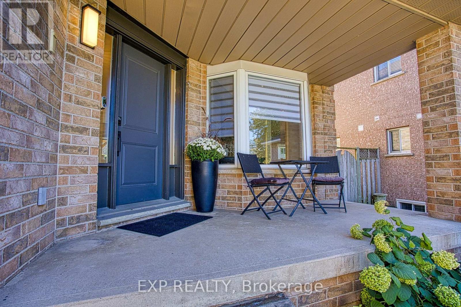 43 Spadara Drive Property Photo 3