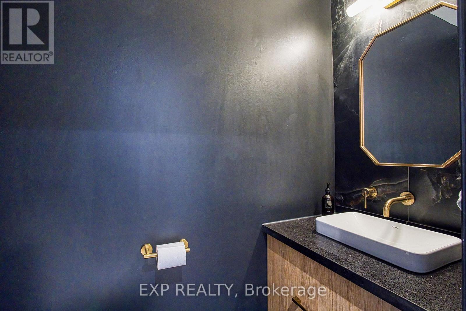 43 Spadara Drive Property Photo 6