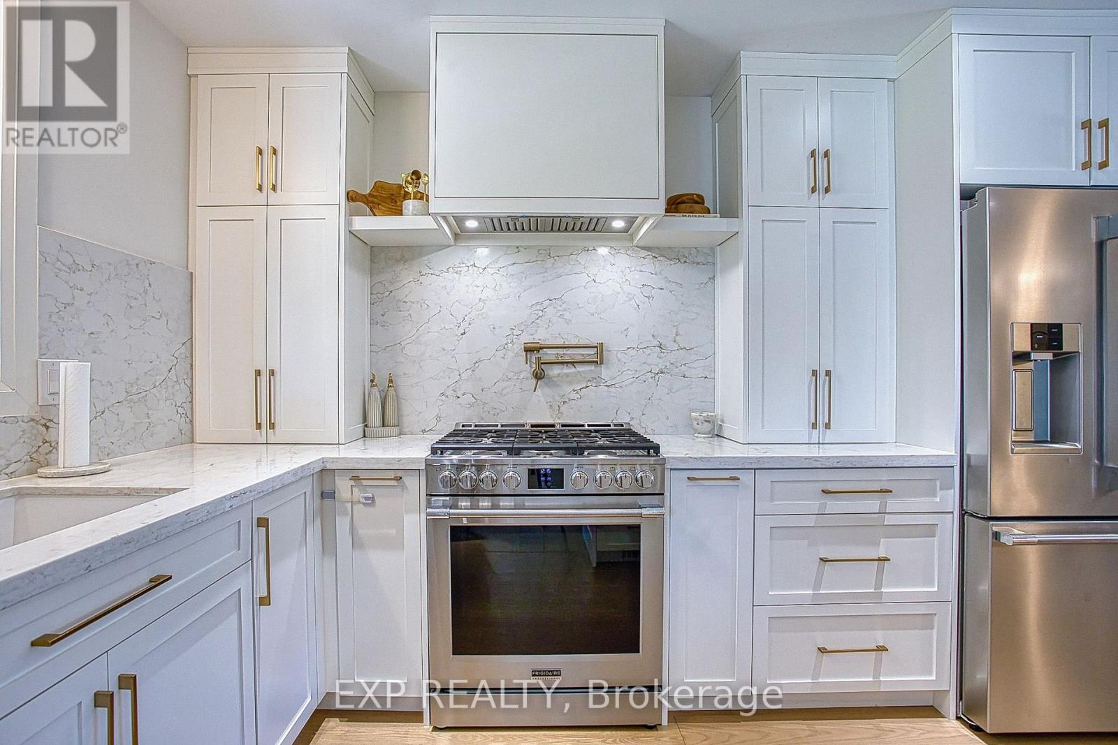 43 Spadara Drive Property Photo 12