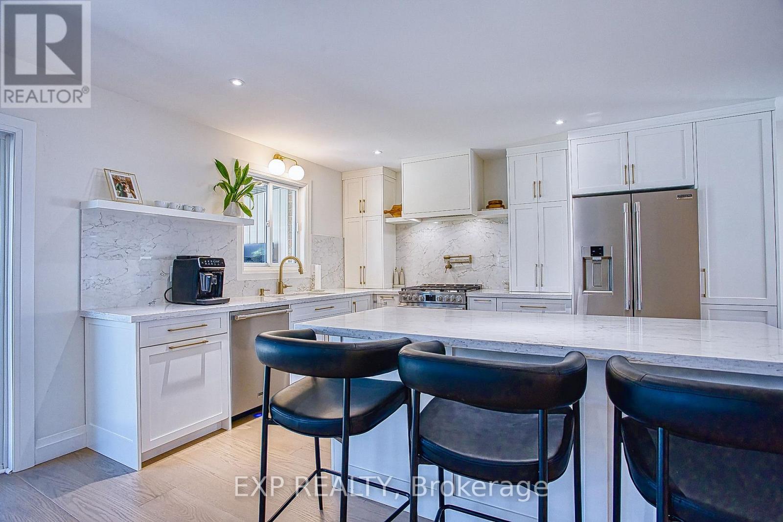 43 Spadara Drive Property Photo 14
