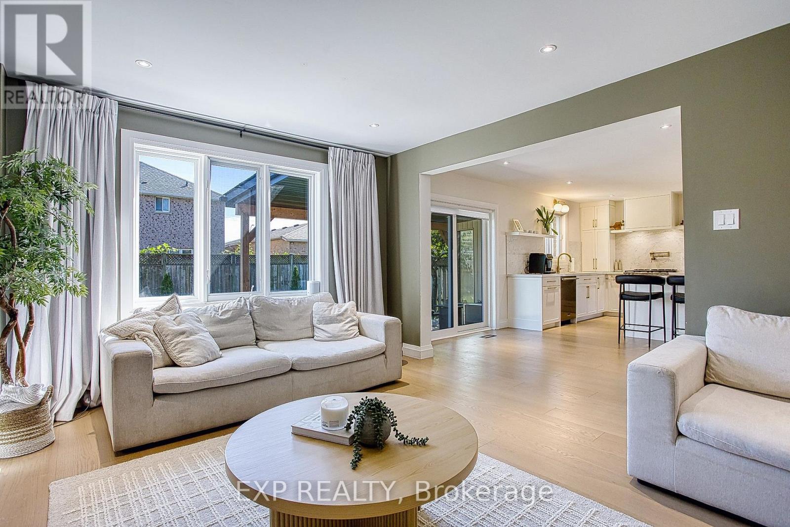 43 Spadara Drive Property Photo 20