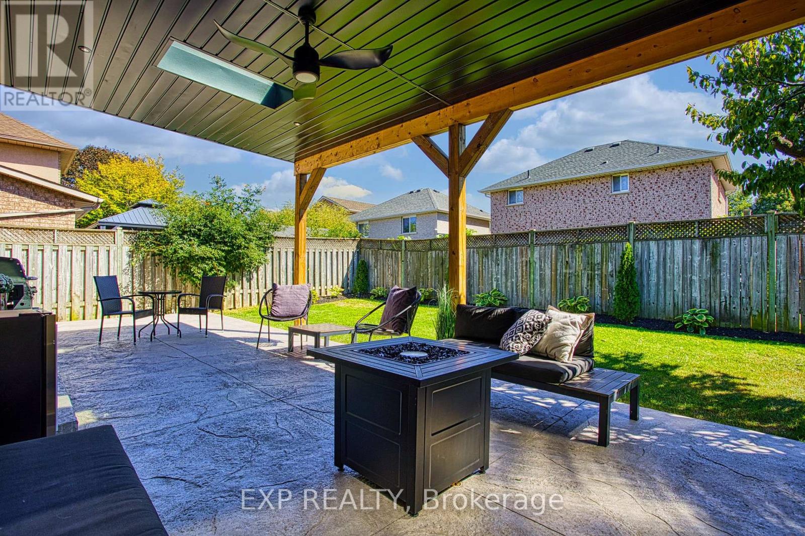 43 Spadara Drive Property Photo 37