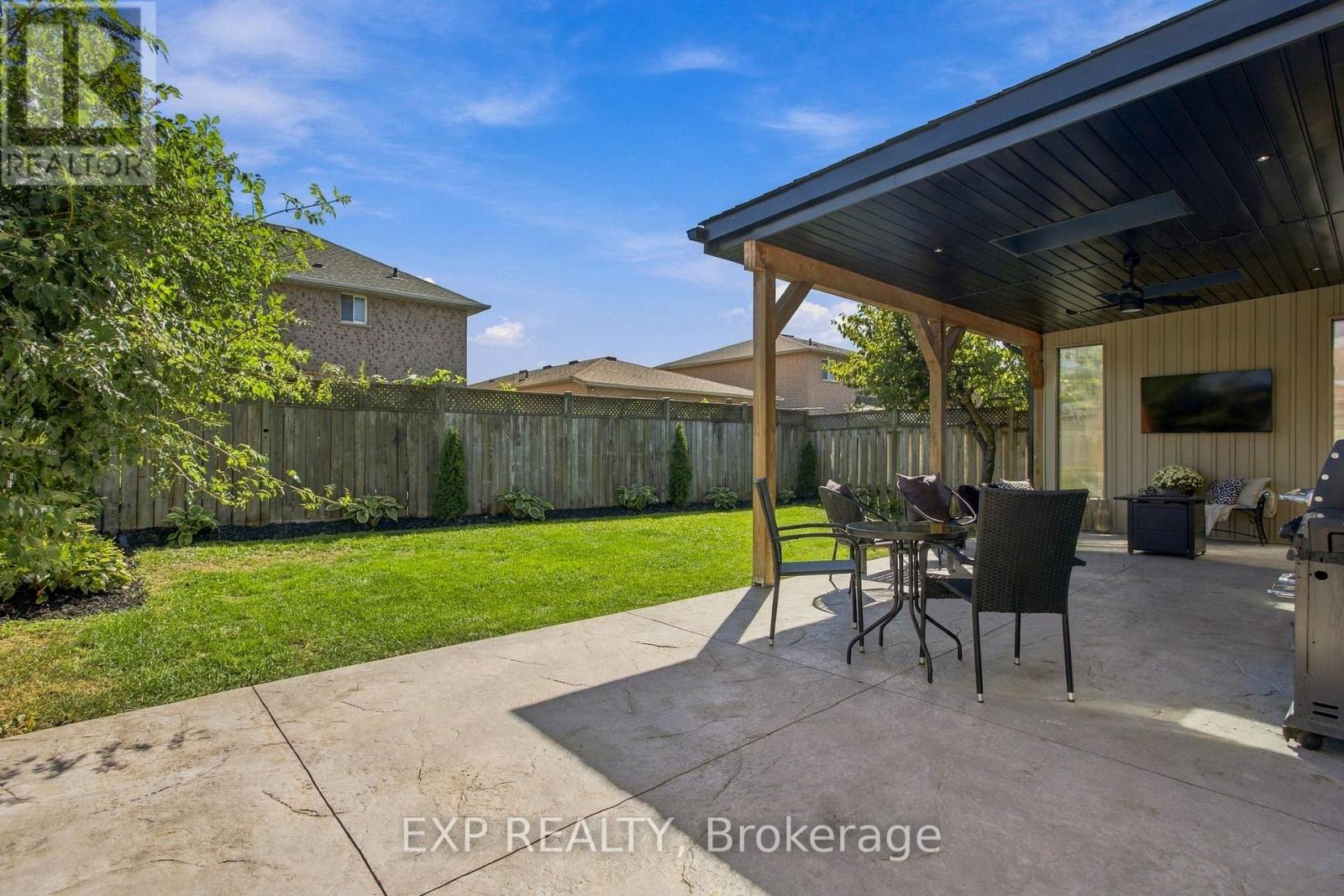 43 Spadara Drive Property Photo 42