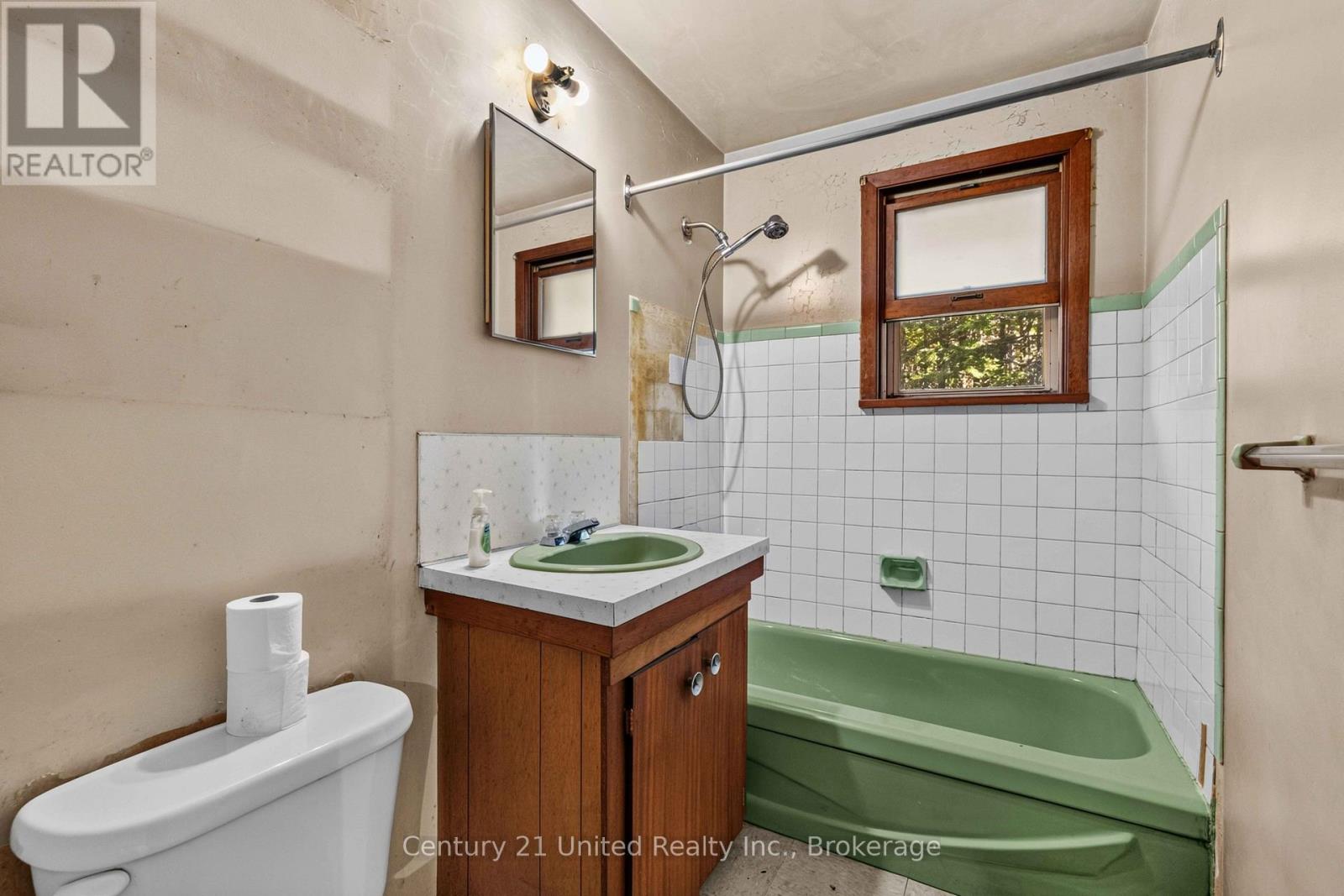 3795 Highway 28 Property Photo 13