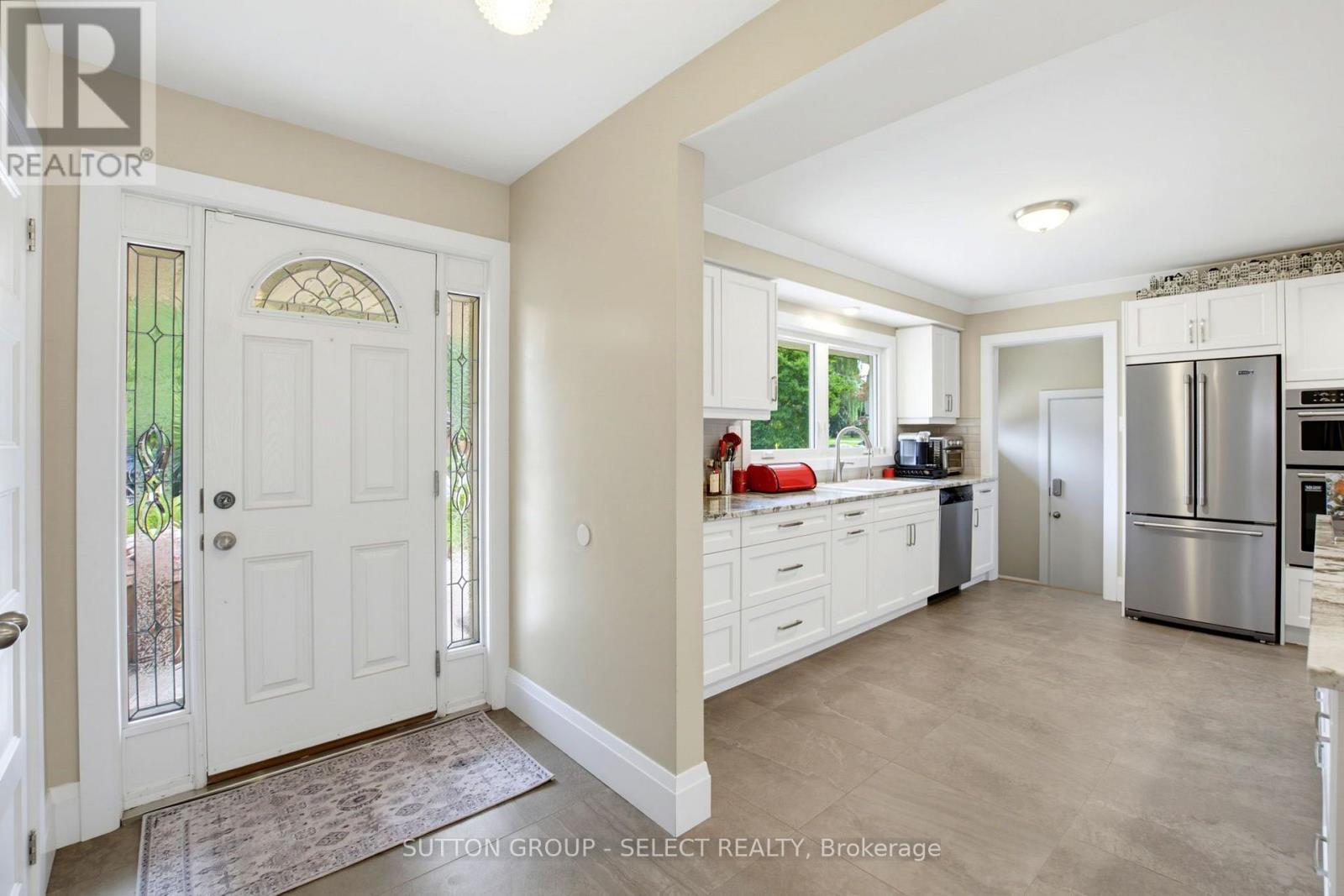 61 Daleview Crescent Property Photo 4