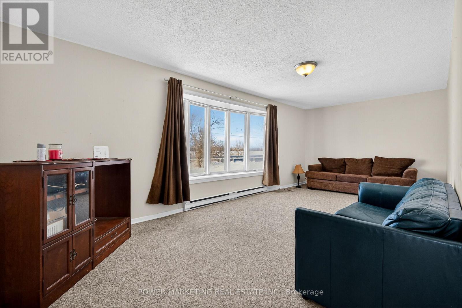 955 St Guillaume Road Property Photo 11