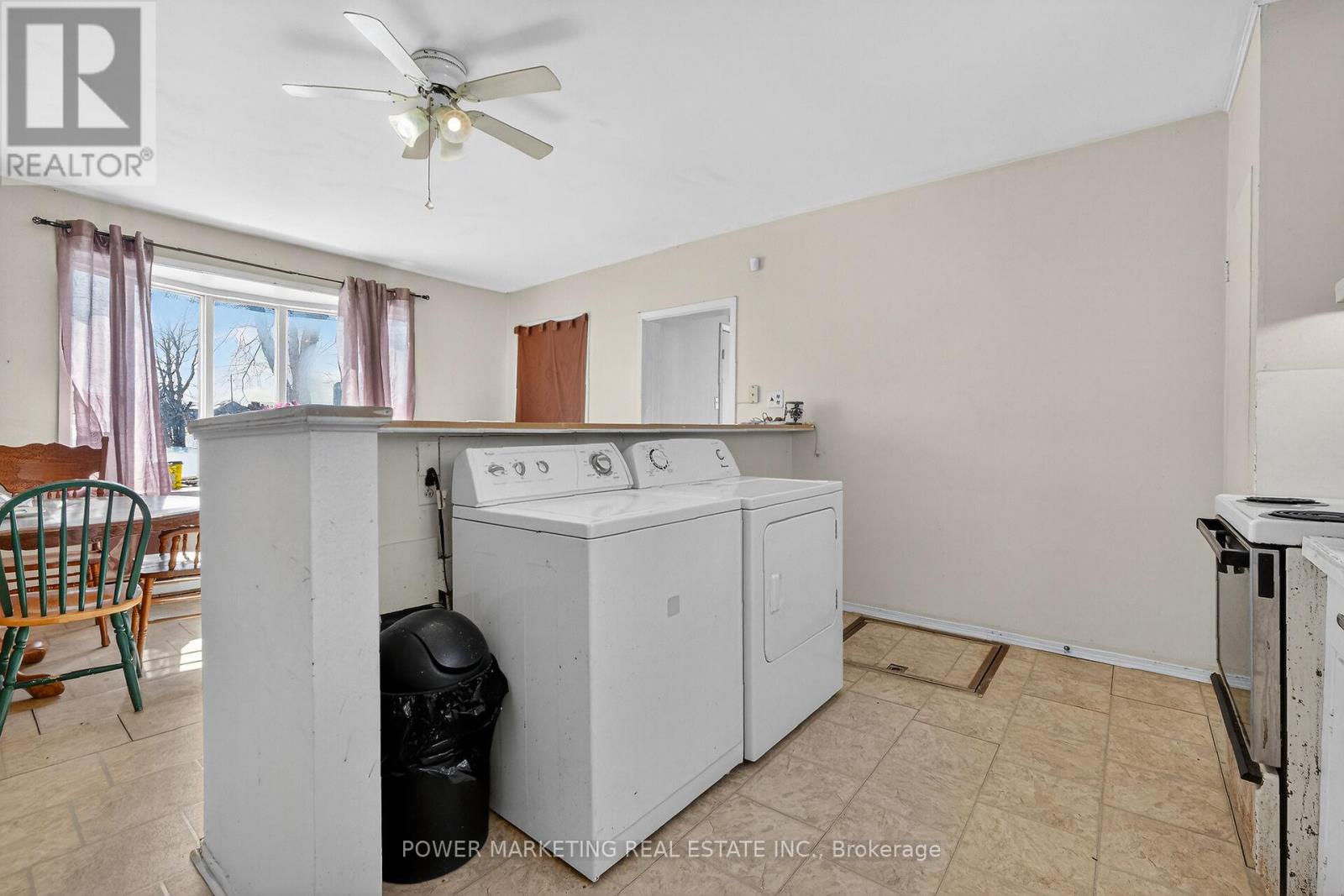 955 St Guillaume Road Property Photo 22