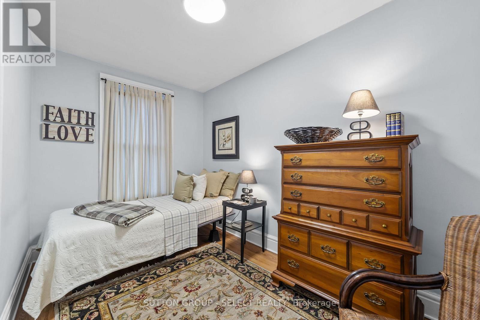 65 Bruce Street Property Photo 33