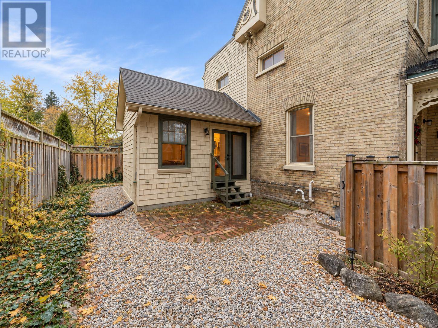 65 Bruce Street Property Photo 36