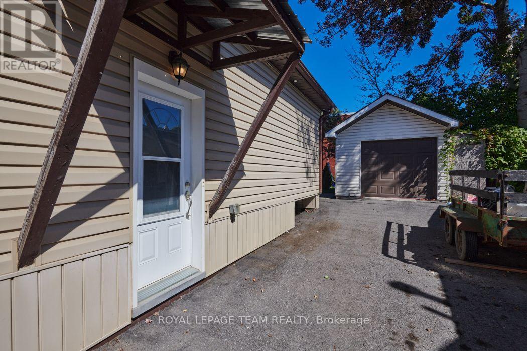 321 Mona Avenue Property Photo 32