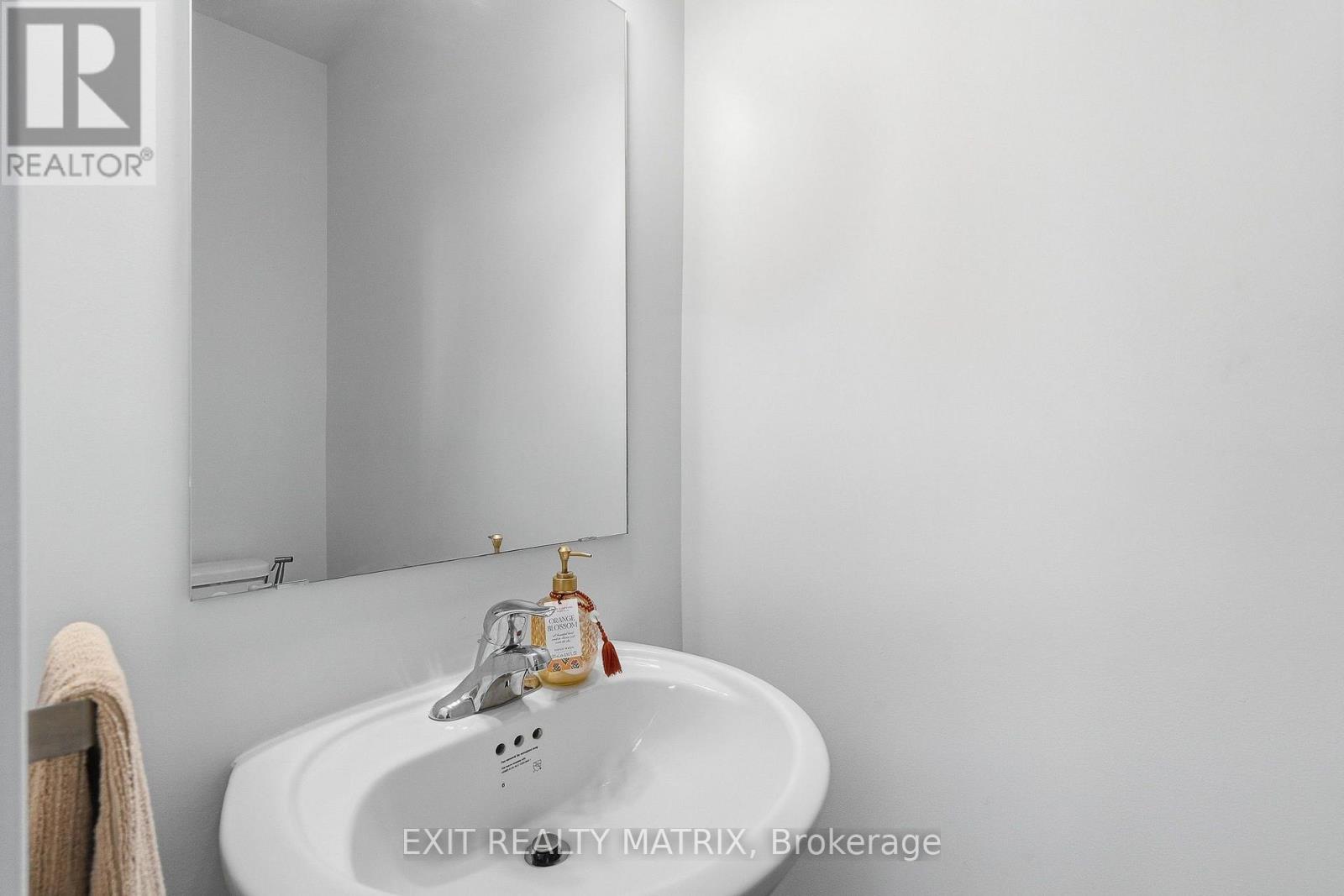154 Visor Private Property Photo 6