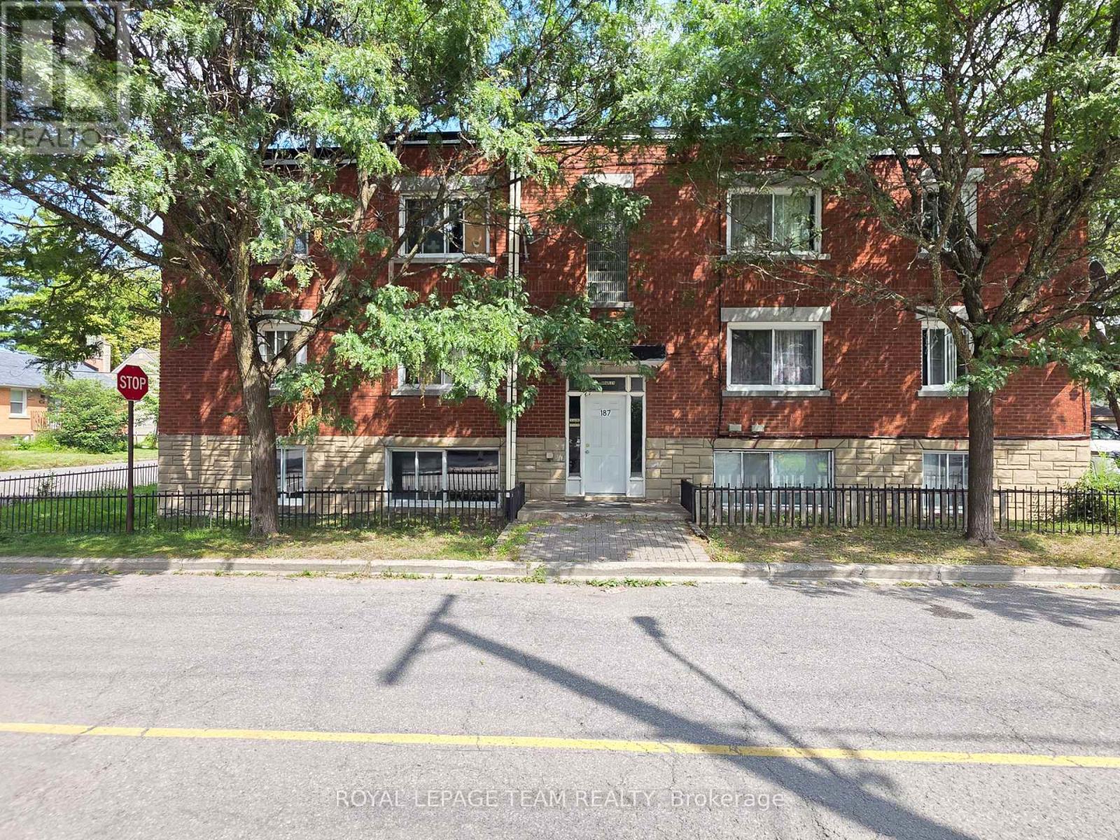 187 Unit 2 Bradley Avenue Property Photo 1