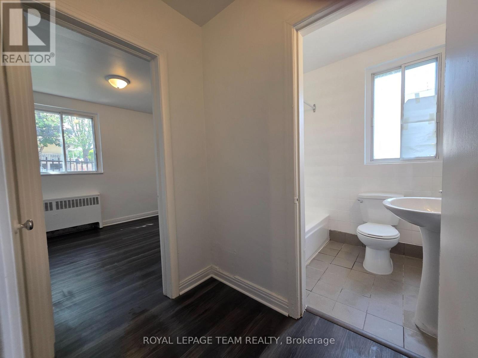 187 Unit 2 Bradley Avenue Property Photo 12