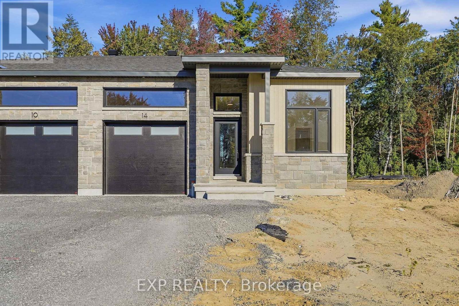 14 Hughes Circle Property Photo