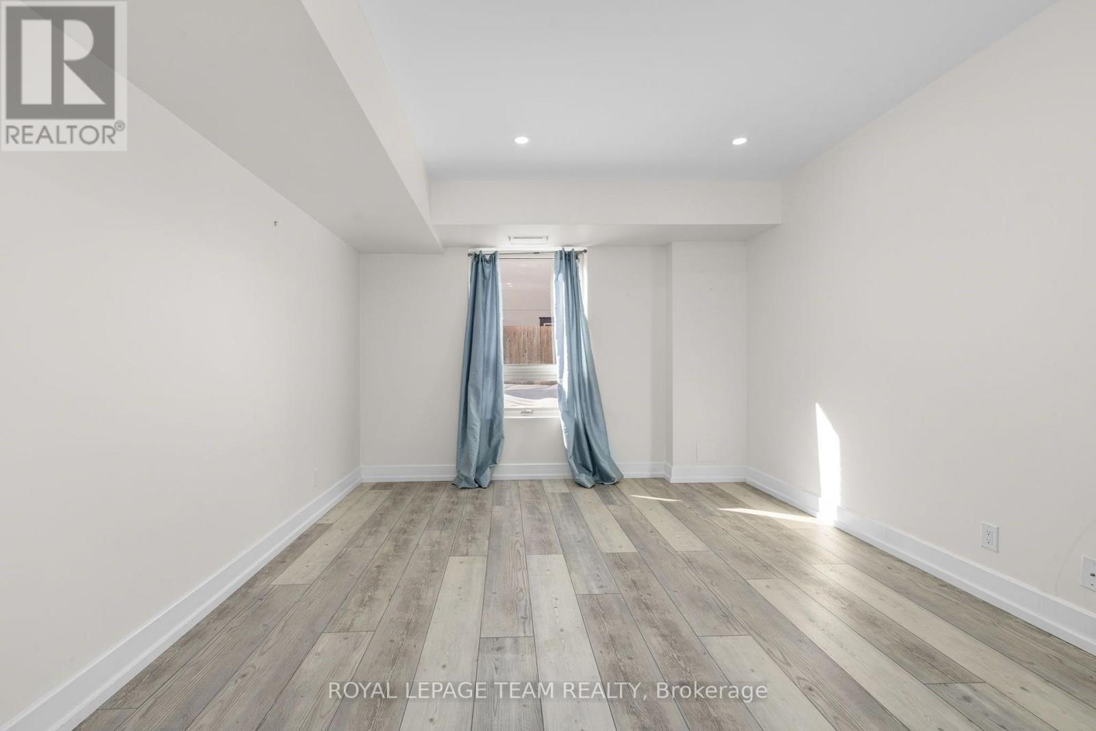 102 - 390 Booth Street Property Photo 13