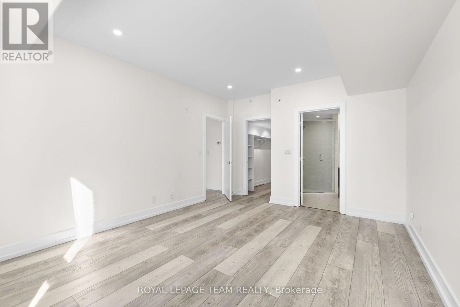 102 - 390 Booth Street Property Photo 14