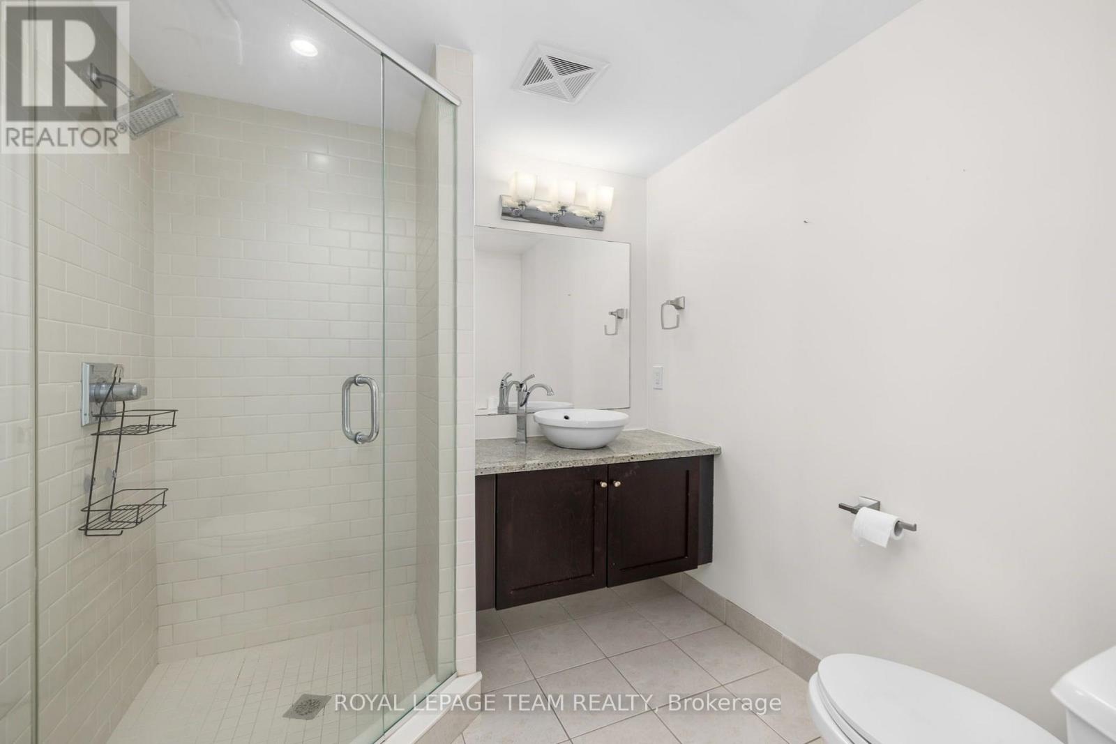 102 - 390 Booth Street Property Photo 15