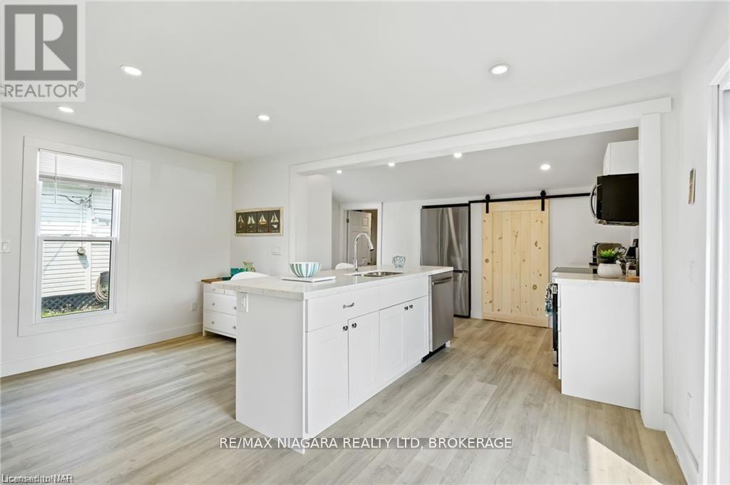 377 Cambridge Road W Property Photo 13