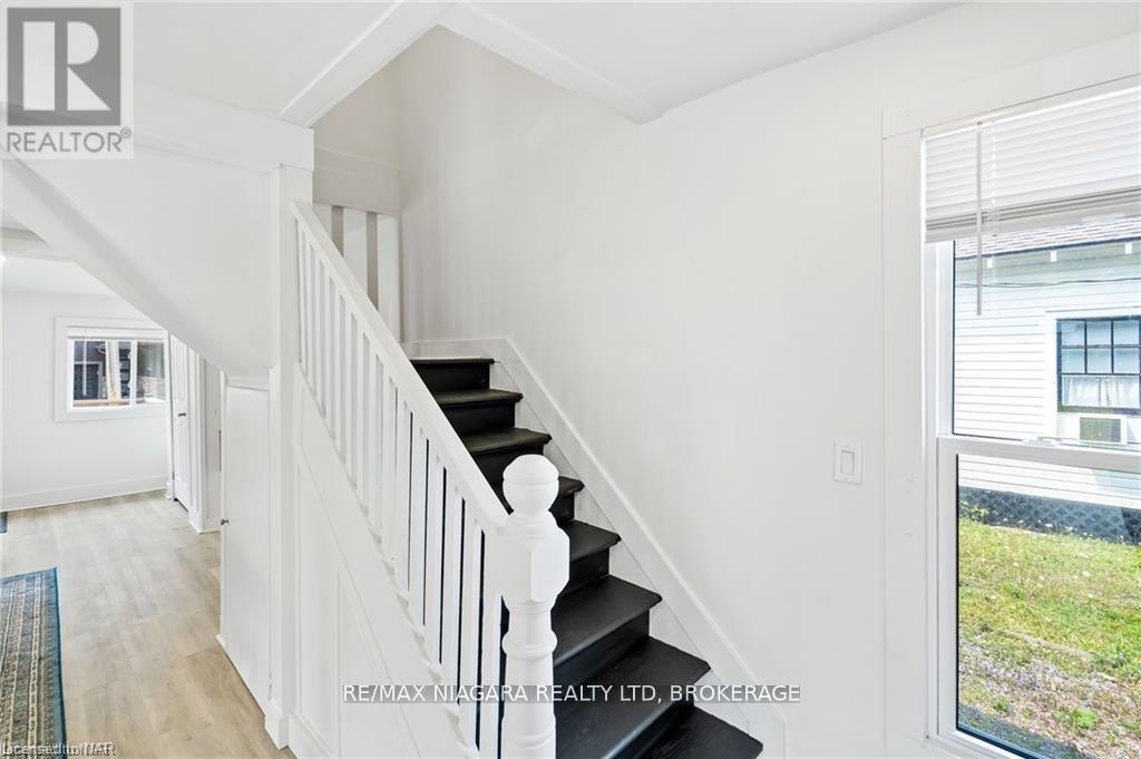 377 Cambridge Road W Property Photo 23