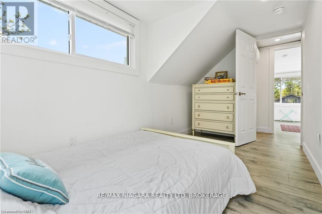 377 Cambridge Road W Property Photo 30