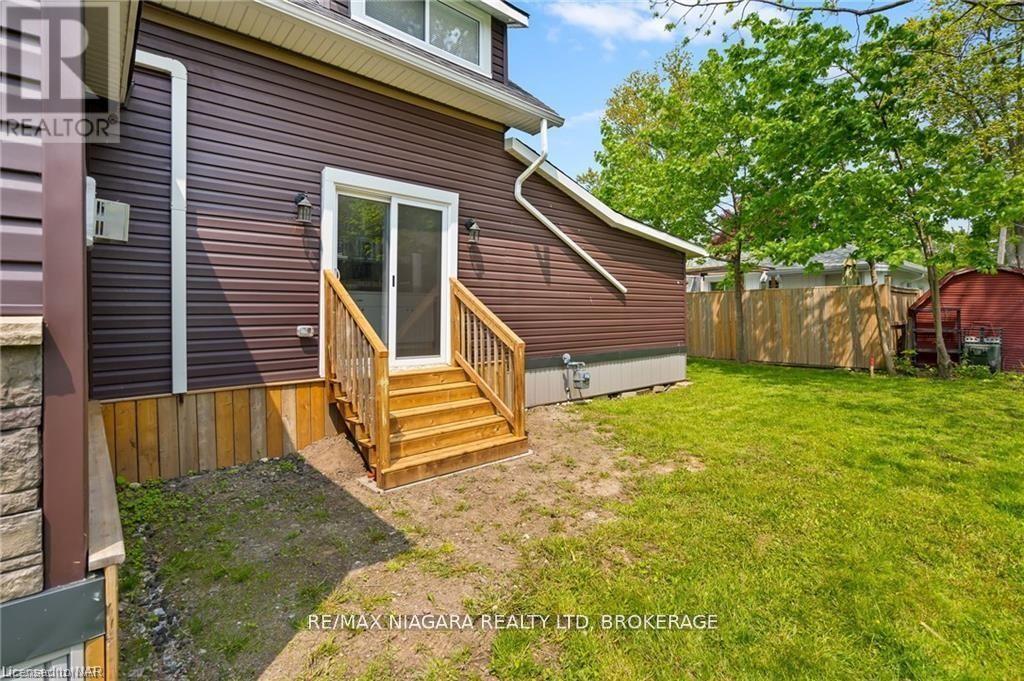 377 Cambridge Road W Property Photo 34