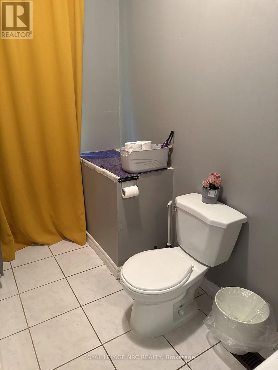 4148 Victoria Avenue Property Photo 10