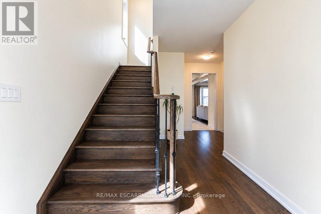 31 Santos Drive Property Photo 10