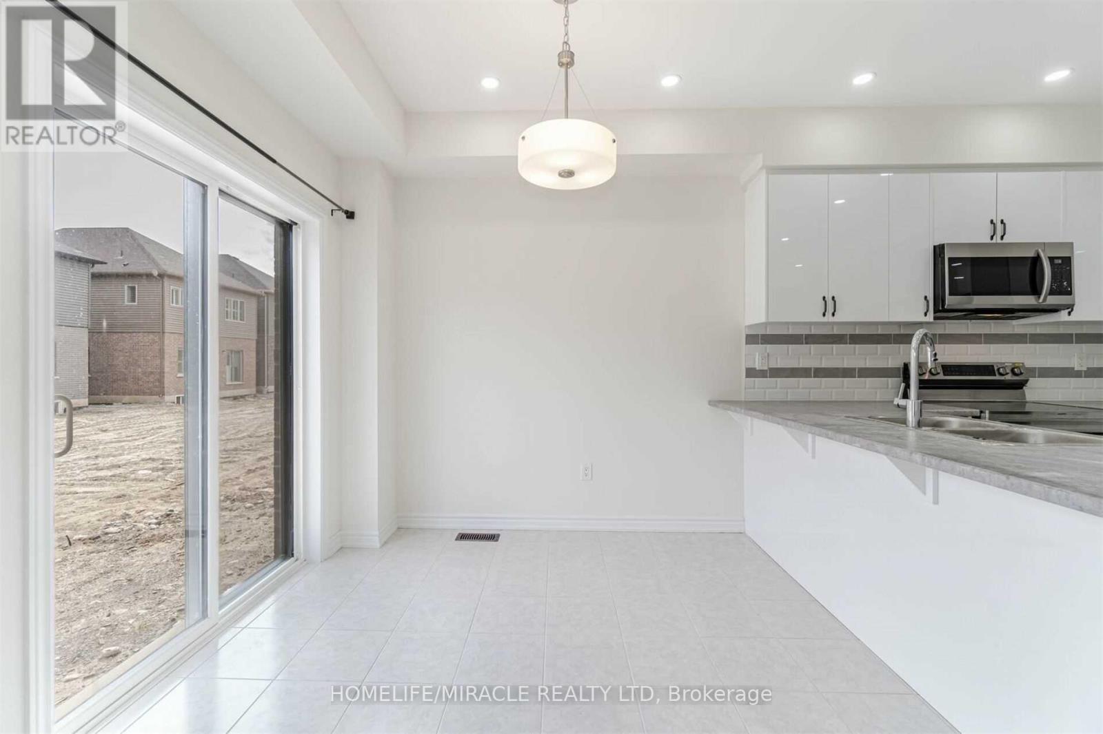 14 Bowery Road Property Photo 9