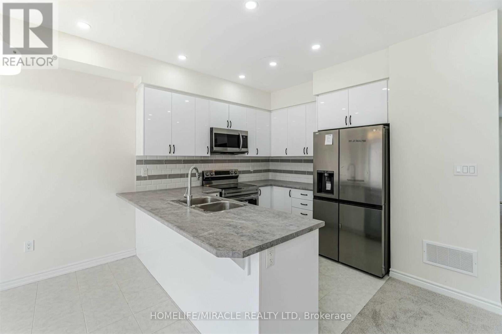 14 Bowery Road Property Photo 12