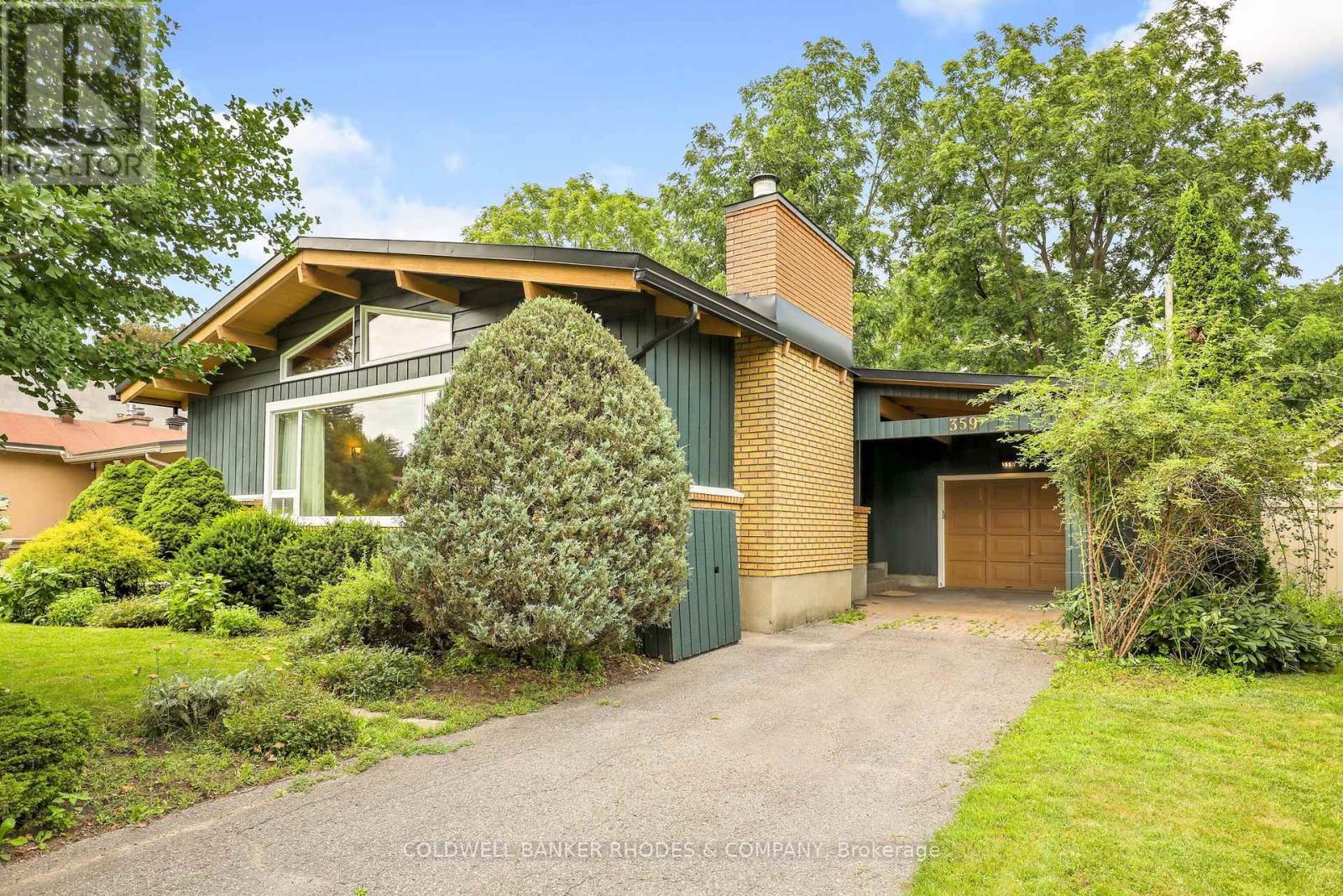 359 Mountbatten Avenue Property Photo 1