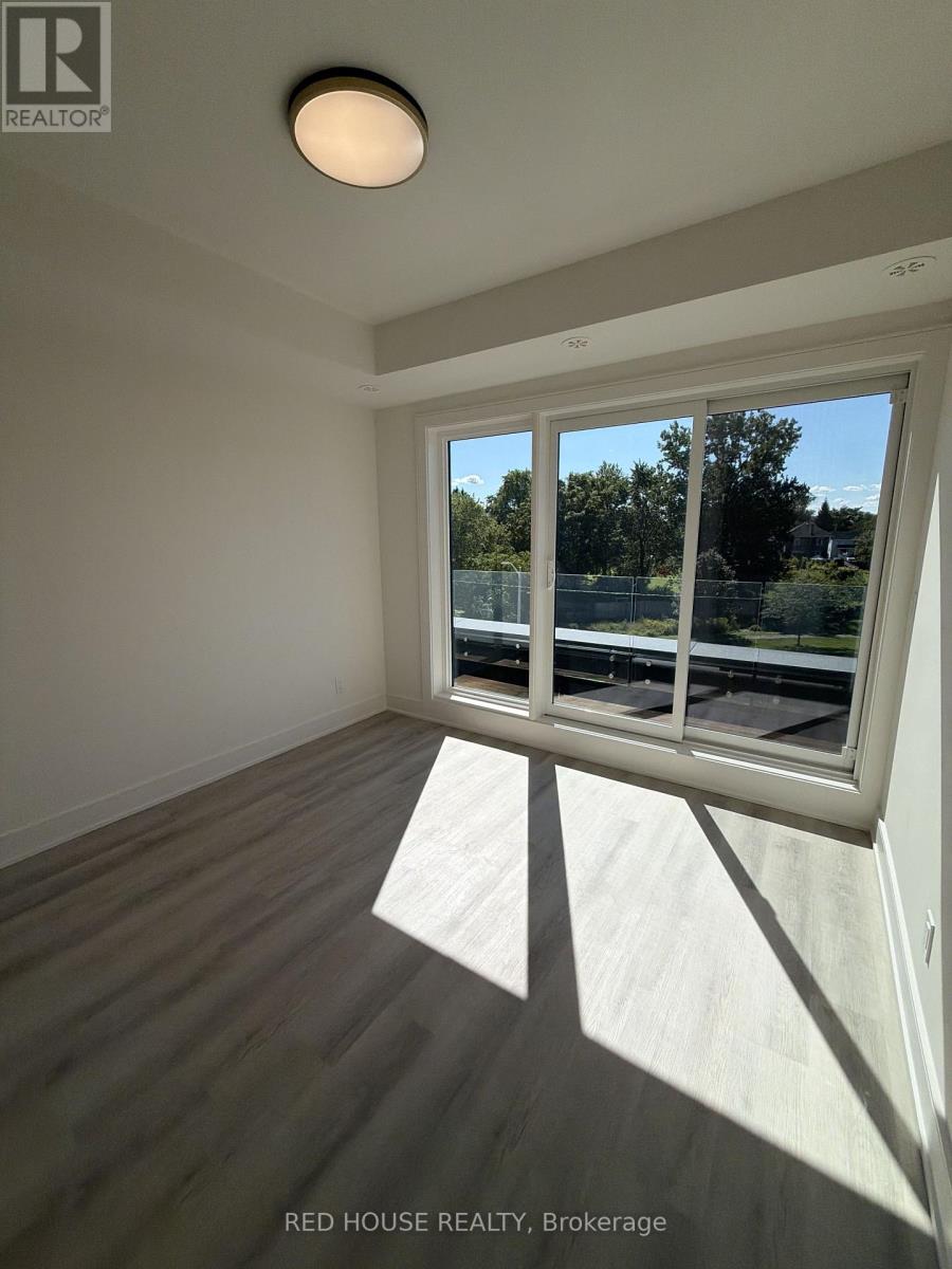 240 Ellis Avenue Property Photo 30