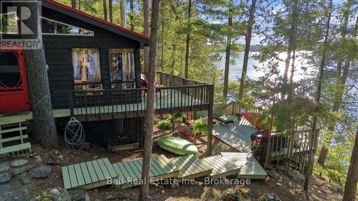 616 Weslemkoon Lake, West Bay- Wao Road Property Photo 3