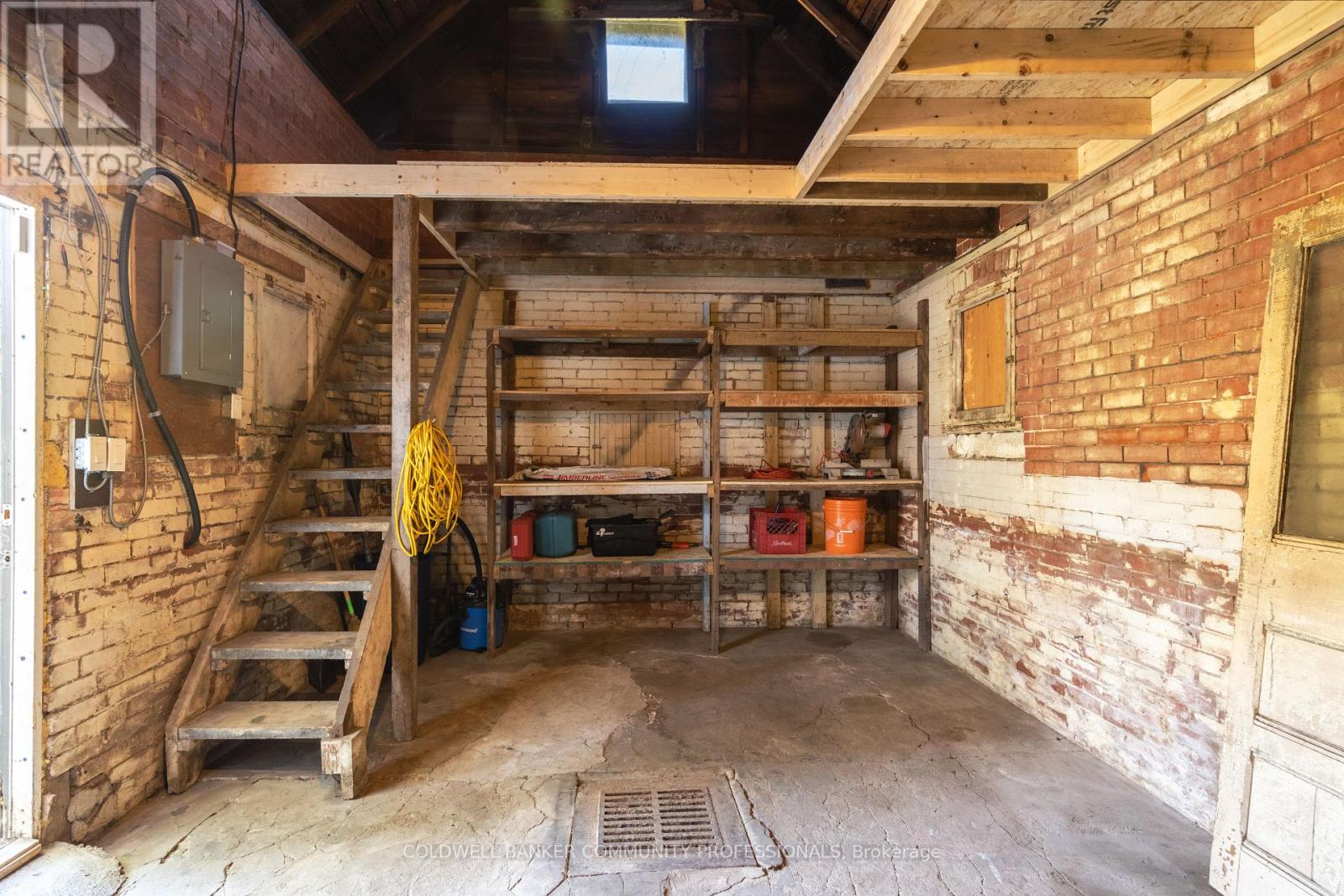 155 Sherman Avenue S Property Photo 48