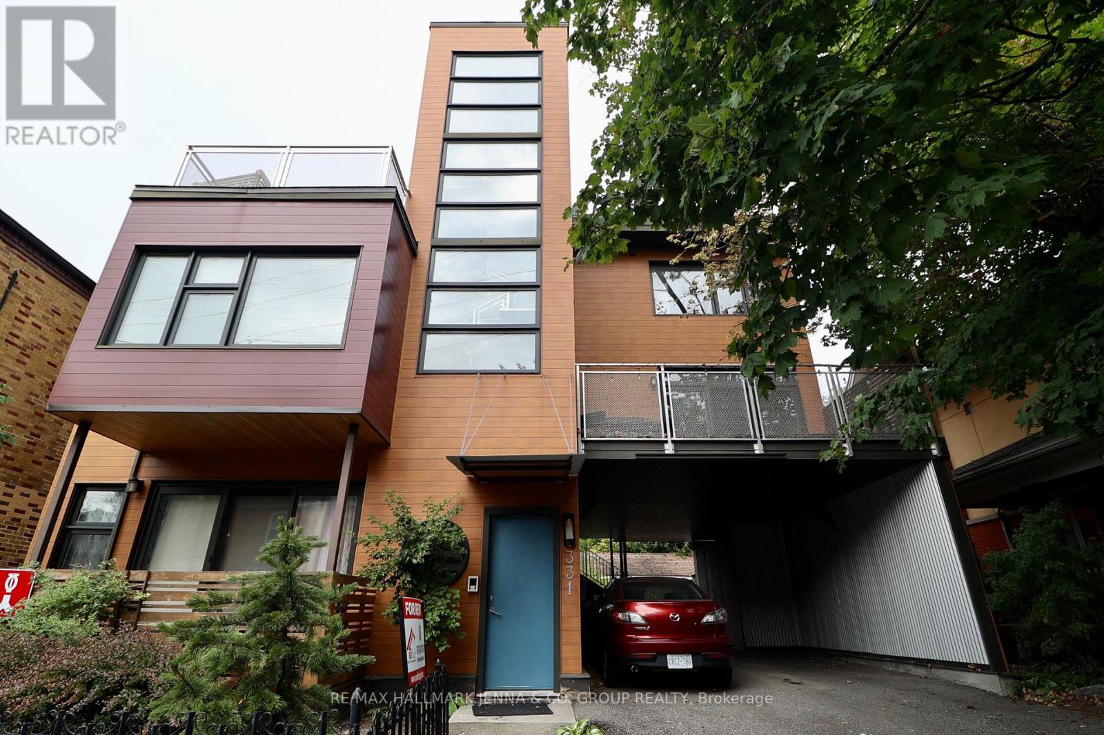 3 - 331 Osgoode Street Property Photo 1
