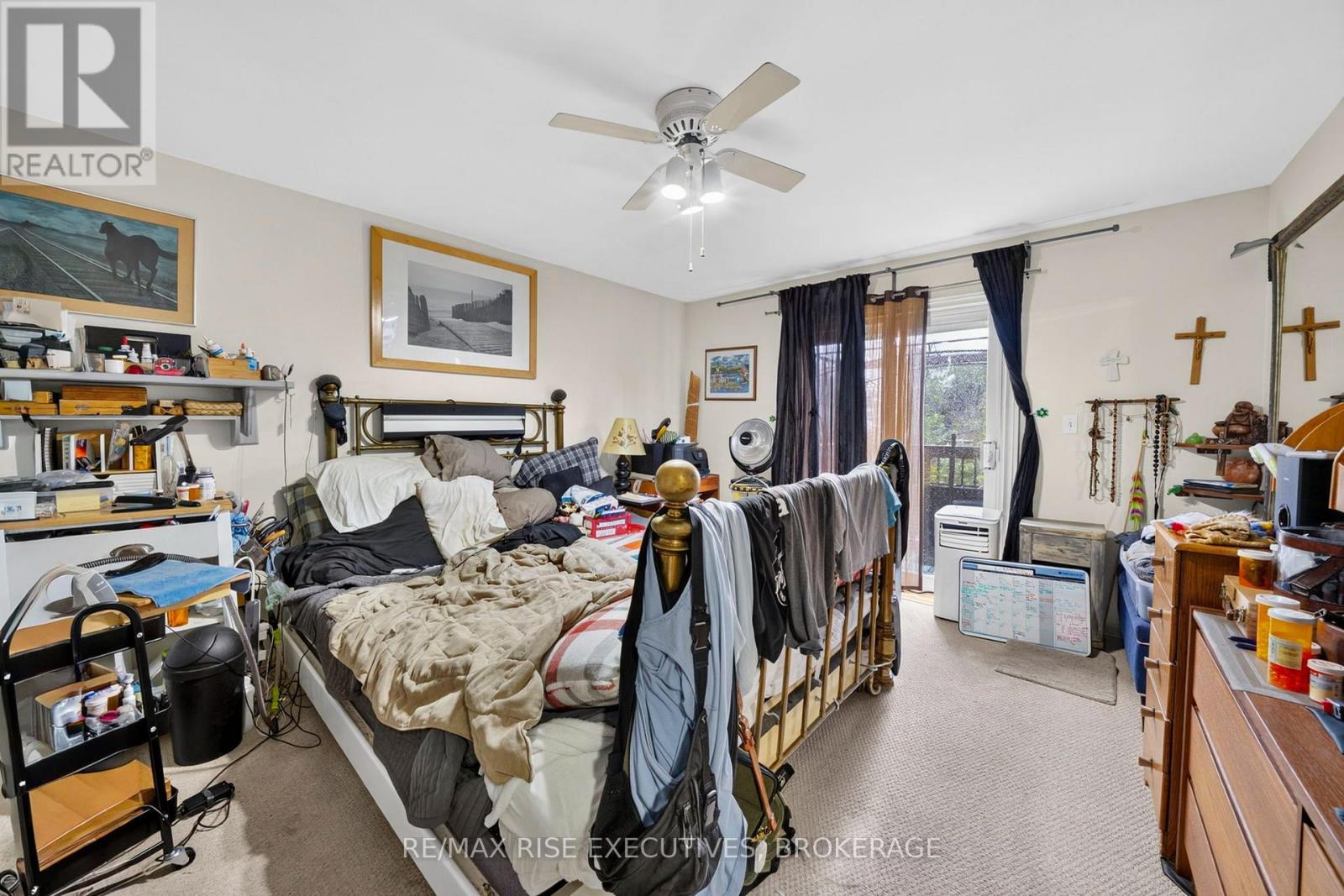 33 Montgomery Boulevard Property Photo 10