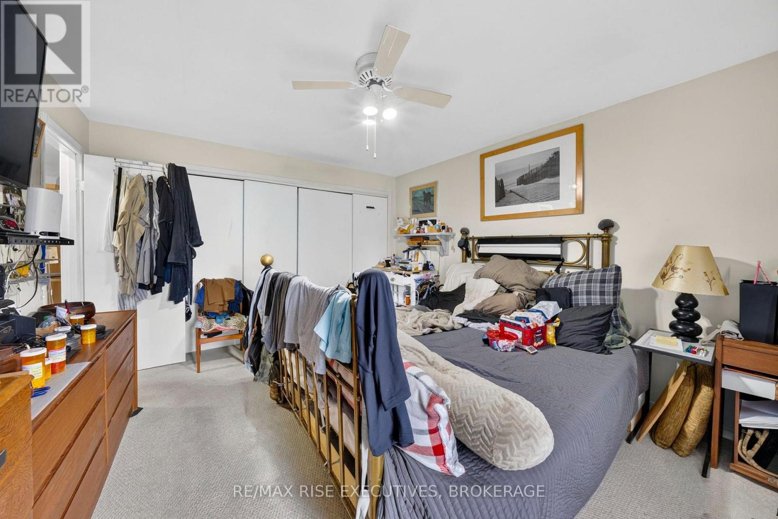 33 Montgomery Boulevard Property Photo 11
